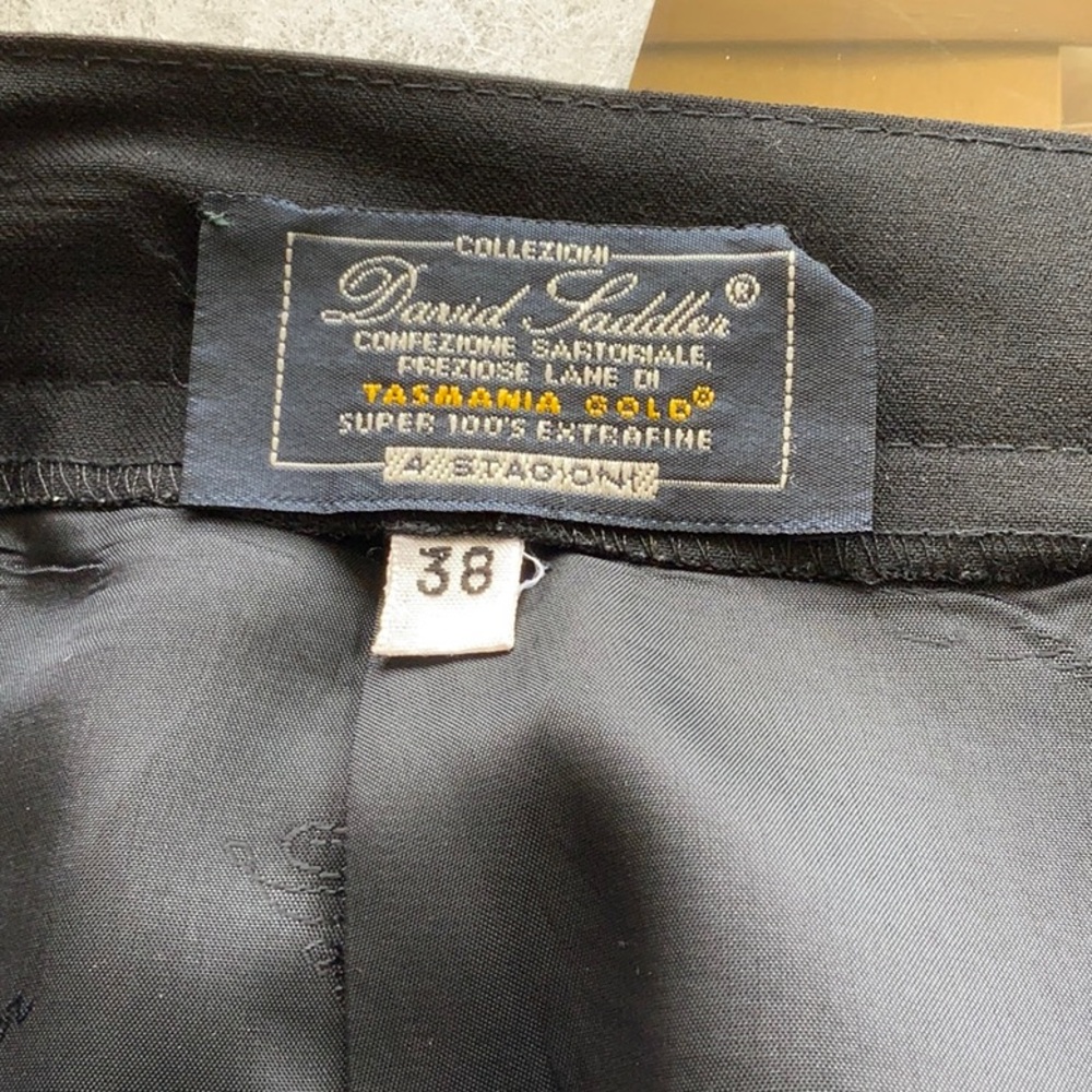 Classic Black Women's Blazer - Picture 9 of 10